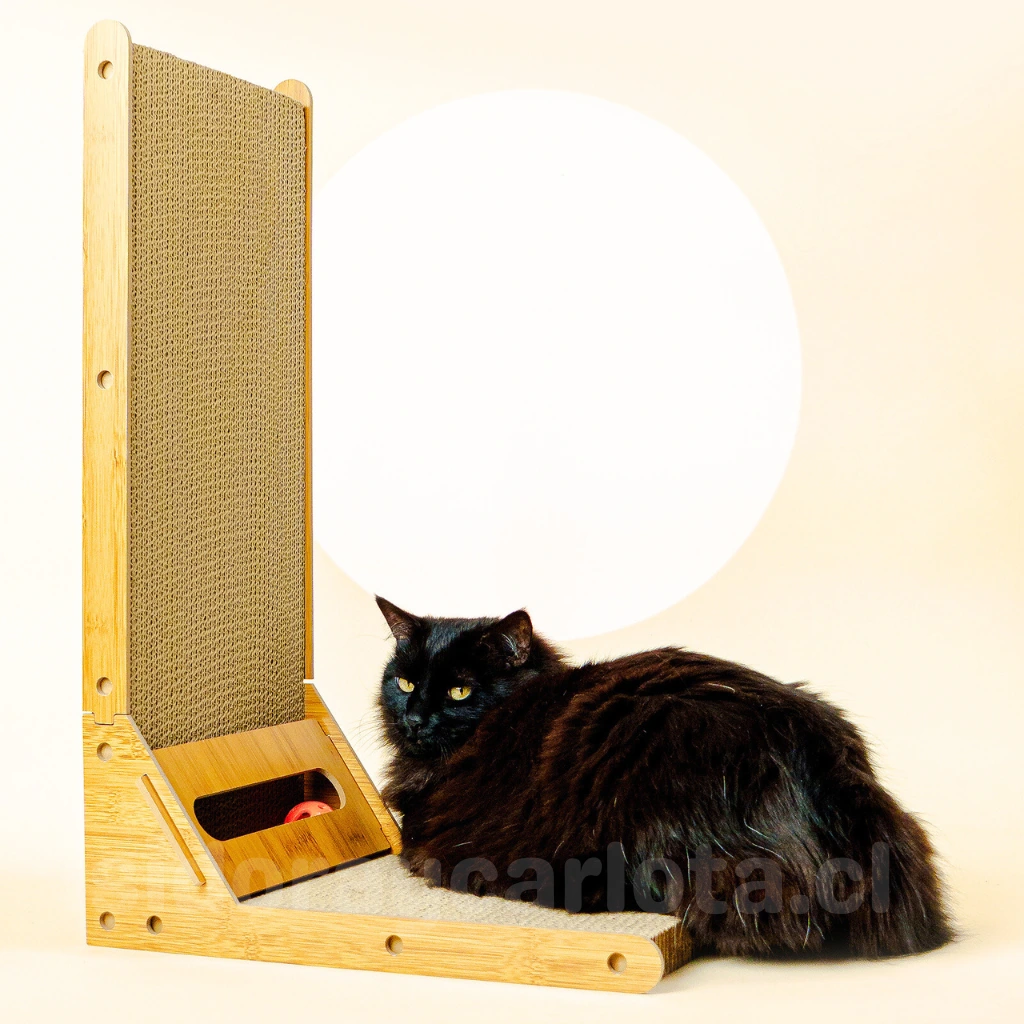 Casa rascador de madera para gatos